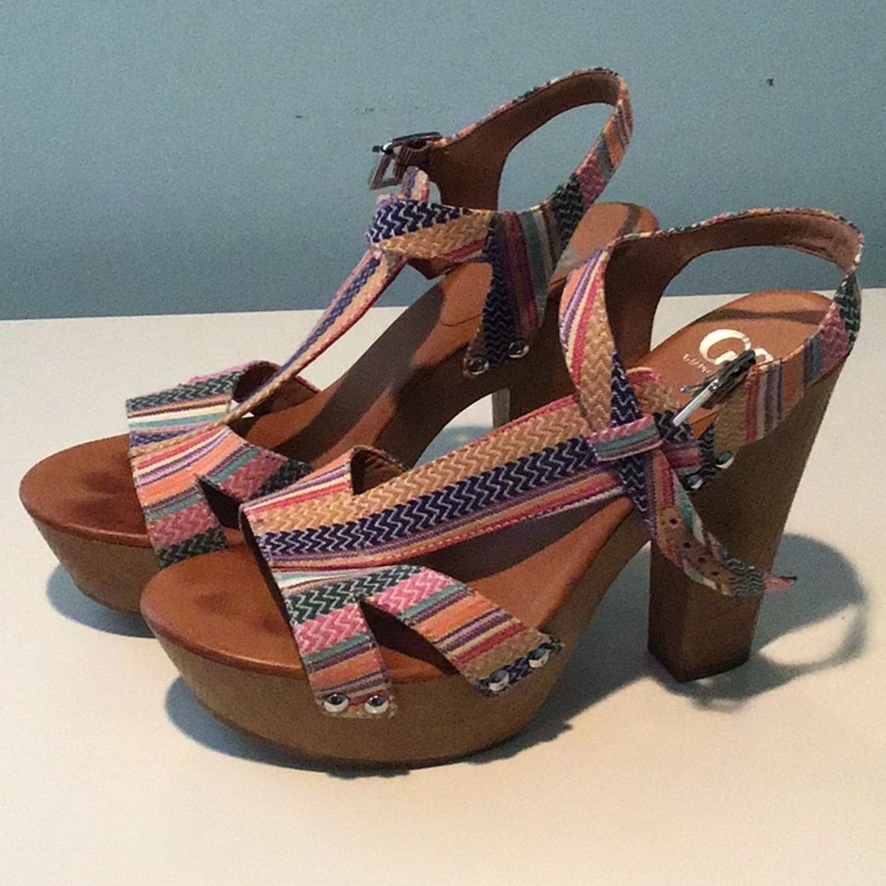 8.5 Gianna Bini Colorful and cute heels! - Picture 1 of 3